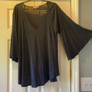 Calypso flutter sleeve linen top